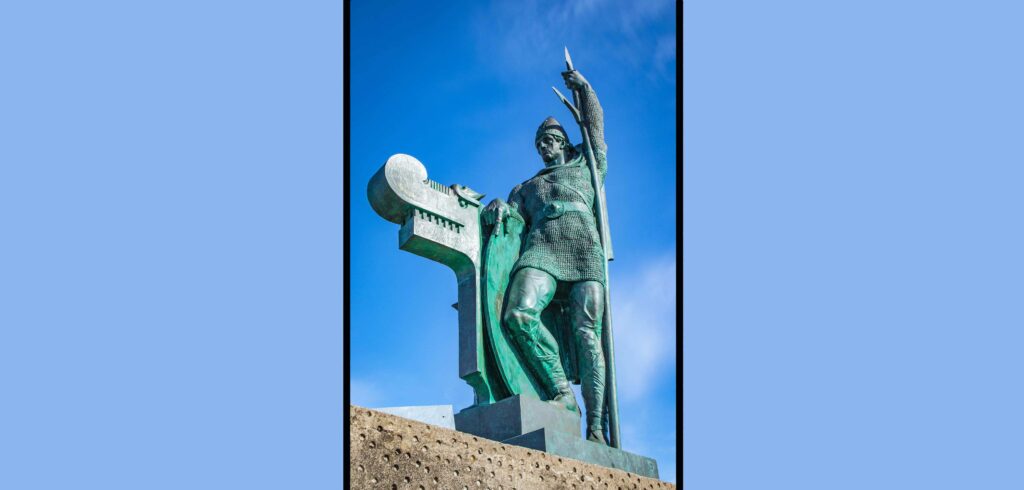 Ingolfur Arnarson statue